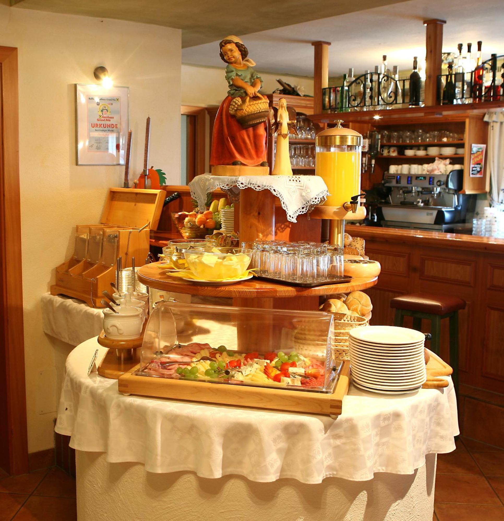 Gasthof Kaeferhube Мурау Экстерьер фото