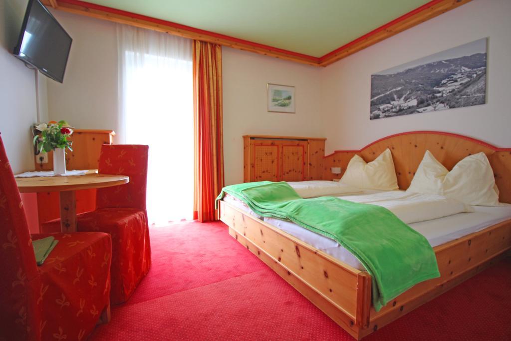 Gasthof Kaeferhube Мурау Номер фото